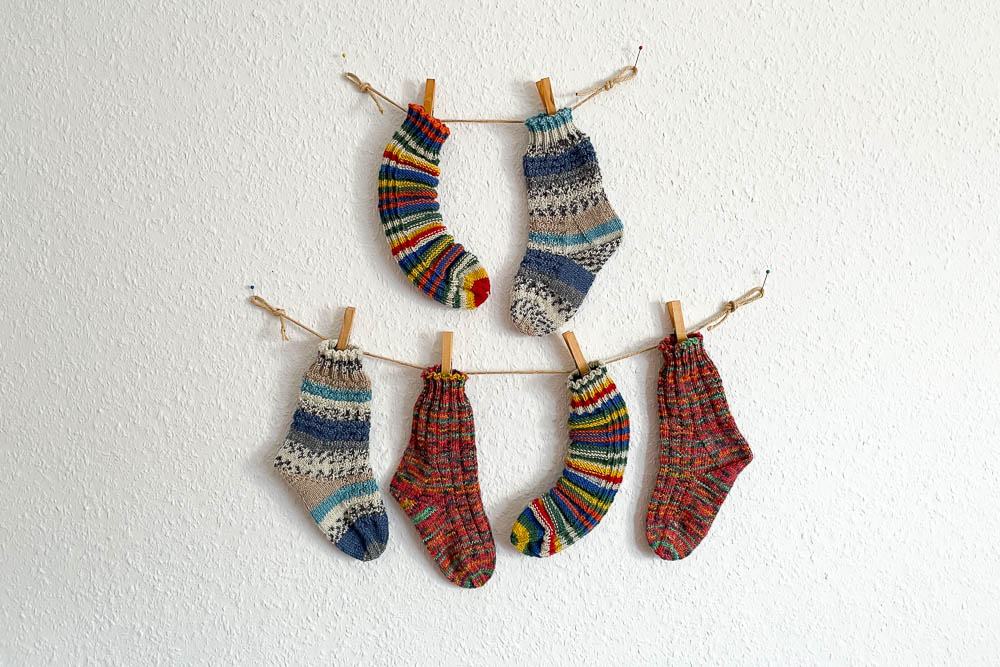 Gemischte Socken in 24/25 (Aufmacher)